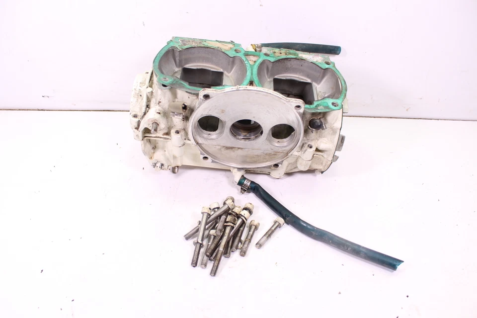 Sea Doo GSI 717 1997 cárter/carcasas del motor principal Foto 1 de 4