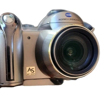 Konica Minolta DiMAGE Z6 6.0MP Digital Camera - Silver Tested Works - Image 1 of 4