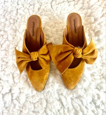Женский замшевый галстук-бабочка Jeffrey Campbell Mustard Gold размер 6,5 - Изображение 1 из 4