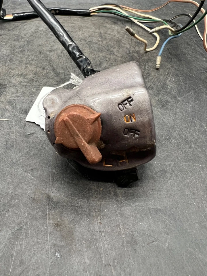 Conjunto de arnés interruptor de apagado derecho Honda SL 100 SL100 1970-1972 motocicleta OEM Foto 1 de 4