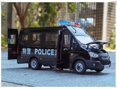 1/24 Scale IVECO DAILY 2022 S.W.A.T Diecast Car Model Toy Collection Gift - Image 1 of 4