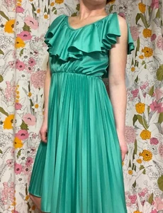 Vtg Full Flare Ruffle Midi Formal Green Cocktail Party Boho Swing Flutter ILGWU - Picture 1 of 6