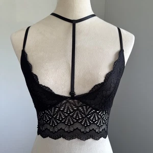 Lencería top halter con tiras bralette de encaje negro para mujer pequeña - Imagen 1 de 6