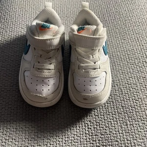 Nike Court Borough Low 2 Baby/Toddler Shoes Size 5c - Picture 1 of 10