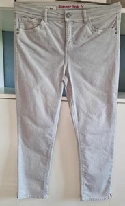 Street One Jeans York Gr. 33 / 26 Hellgrau Caprihose Hose - Bild 1 von 11