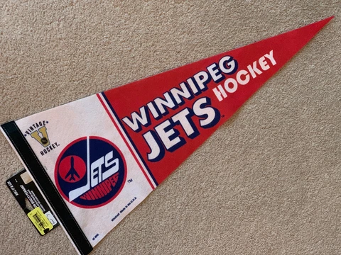 WINNIPEG JETS Hockey NHL 12" x 29" Felt Pennant, WinCraft, NEW Cover