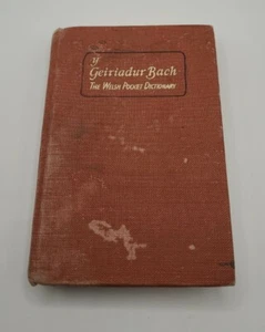 Y Geiriadur Bach The Welsh Pocket Dictionary 1974 - Picture 1 of 12