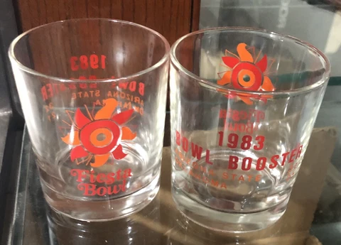 Vintage 1983 FIESTA BOWL Glass Arizona State Oklahoma - 2 Glasses Cover