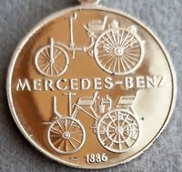 Mercedes Benz Silbermedaille (800 gestempelt), als Schlüsselanhänger