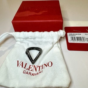Juego de 2 anillos en forma de V adornados con cristal negro Valentino Garavani nuevo con etiquetas, talla 7 - Imagen 1 de 10