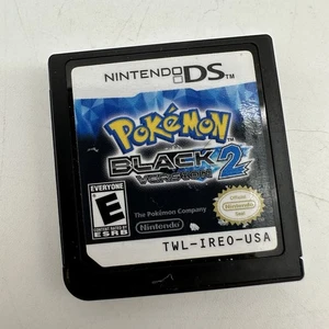 Pokemon Versione Nera 2 (Nintendo DS) Cartuccia Videogioco - Autentica e Testata - Foto 1 di 3