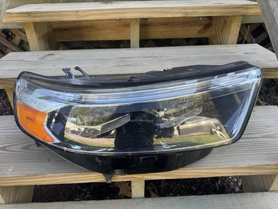Faro pasajero derecho lado derecho Ford Explorer 2020-2024 OEM LB5B-13W029-BH Foto 1 de 4