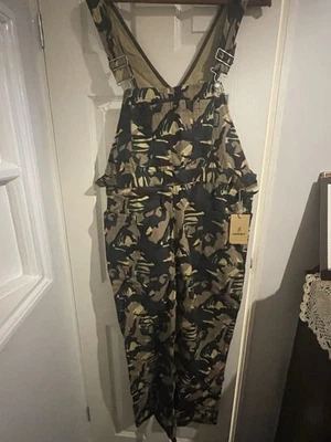 Gramicci Ladies Camouflage Dungarees Size Medium Excellent Condition - Image 1 of 4