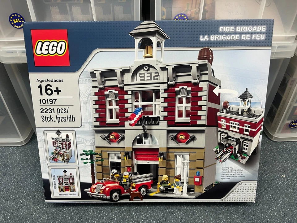 LEGO 10197 Creator Fire Brigade Brand New Sealed Discontinued 2009 - Image 1 of 4