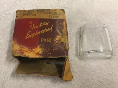 Lente de lámpara de licencia Plymouth 1940 nuevo de Lote Antiguo P9 P10 Roadking Deluxe MoPar Foto 1 de 4