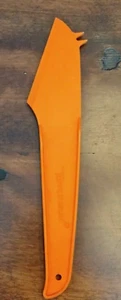 Tupperware Coltello Formaggio 6" Servizio Lungo Gadget Preparazione Cucina #1223 Arancione Nuovo - Foto 1 di 1