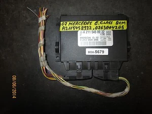 **07 MERCEDES CLASE E BCM #A2115458932/0263004205 *Ver descripción*(caja-5679))/ - Imagen 1 de 2