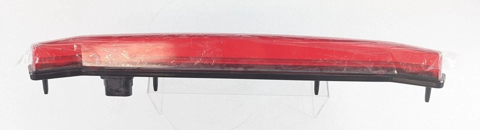 Оригинальный центральный задний фонарь Polaris — Sportsman 1000 XP (2017–2020 гг.) и RZR XP Turbo RS1 - Изображение 1 из 4