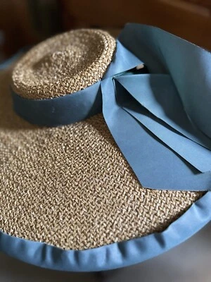 1930s Raffia Pinwheel Wide Brim Sun Hat Original Green Ribbon Trim Undamaged - Image 1 of 4