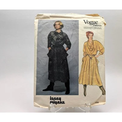 Issey Miyake Cowl Pullover w/Pleats Dress Sewing Pattern UC Sz 14 Vogue 1256 - Image 1 of 4