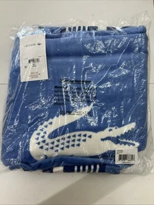 Toalla de playa Lacoste azul+blanco 36"x72" logotipo de cocodrilo, nueva - Imagen 1 de 2
