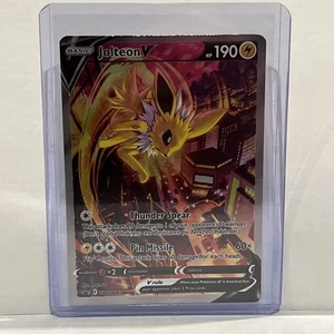 Jolteon V SWSH183 SWSH: Tarjetas promocionales de espada y escudo holográficas casi como nuevas - Imagen 1 de 4