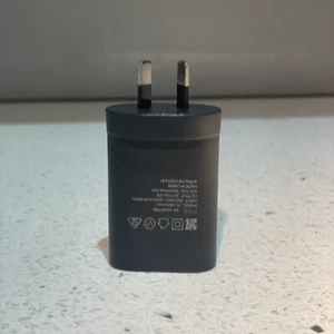 Genuine HTC VIVE VR Wireless Controller USB Charger + Quality Micro USB Cable - Picture 1 of 7