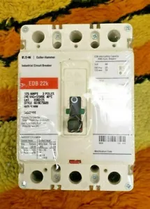Interruttore Cutler-Martello EDB3125 125A 3 Poli Etichetta Rossa Nuovo Stile - Foto 1 di 3