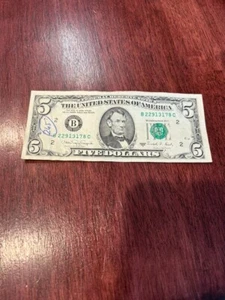 1988 A $5 Five Dollar Bill US Note B22913178C - Picture 1 of 2