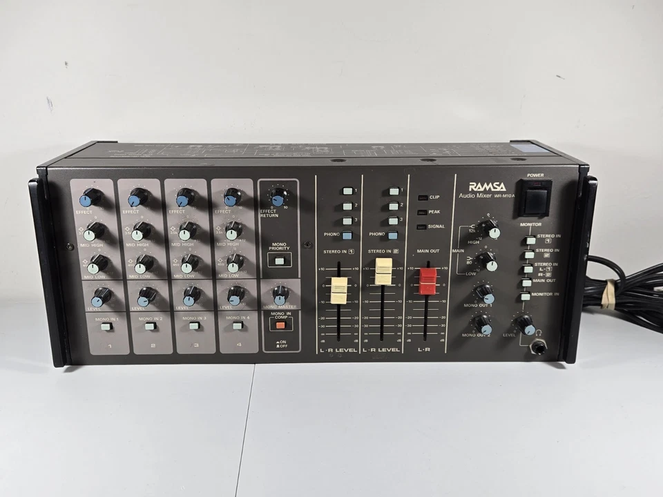 Vintage Ramsa Panasonic WR-M10A DJ Audio Mixer Preamp W/ Compression - Tested Foto 1 de 4
