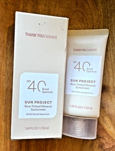 Sun Project, Protector Solar Mineral Tintado Arroz, SPF40, 1.69 fl oz (50 ml) - Caja Abierta - Imagen 1 de 4