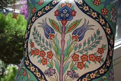 TULIP DESIGN Pillow Turkish Tulip Tile Pattern Pillow|Tapestry Decorative Pillow - Image 1 of 4