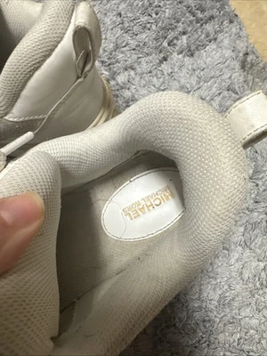 Michael kors White Women Sneakers 6.5 - Image 1 of 4