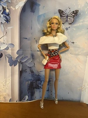 New White Top, Red Skirt, Scarf, Accessories, Free Gift 🎁 - Image 1 of 4