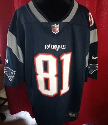 New England Patriots Aaron Hernandez Nike On Field Jersey Size S - Image 1 of 4