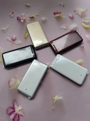 Good Samsung Galaxy Folder  SM-G1600 White Red Gold Black Unlocked 4G flip phone - Image 1 of 4