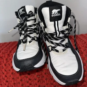 Sorel Kinetic 8,5 Damen Sport Snowboots einmal getragen sehr gepflegt wasserdicht - Bild 1 von 8