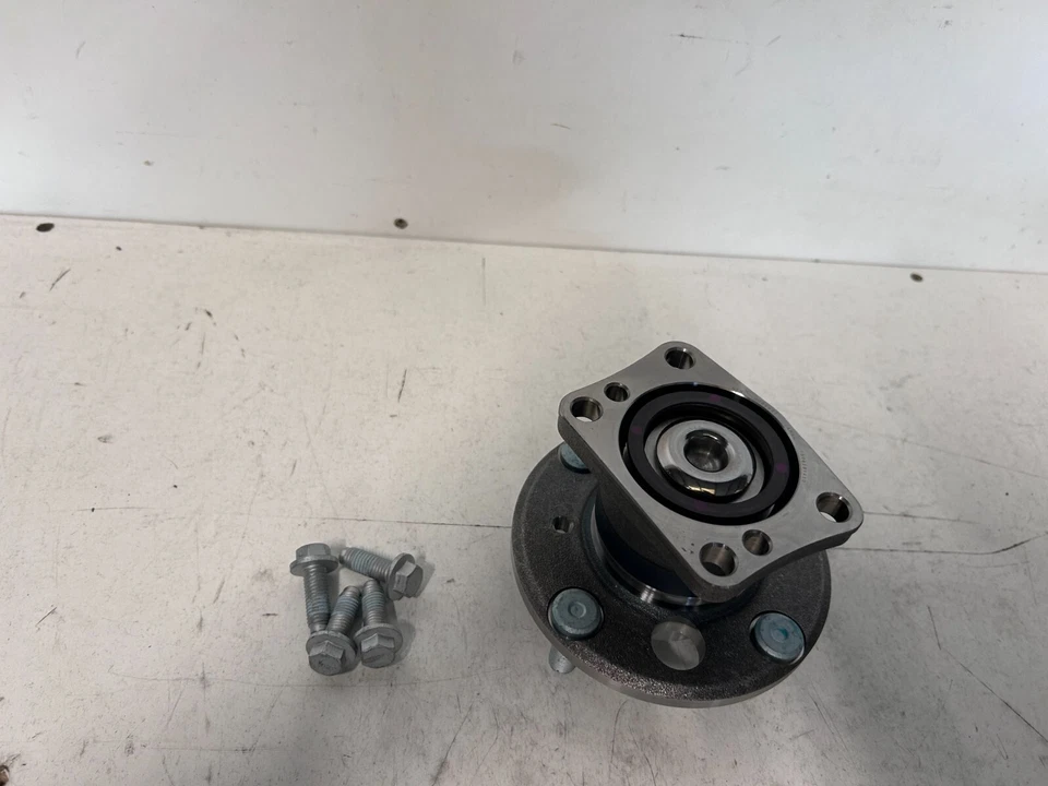 Kit de cojinete de rueda trasera para Ford Ka 2016- Ford Fiesta 2008- 1675467 1547178 Foto 1 de 3