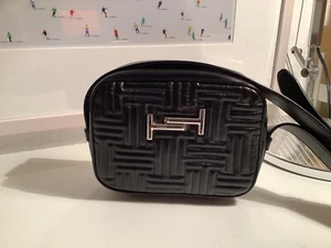 TOD‘S kleine Ledertasche Crossbody/Gürteltasche Schwarz vorne gesteppt TOP! - Bild 1 von 5