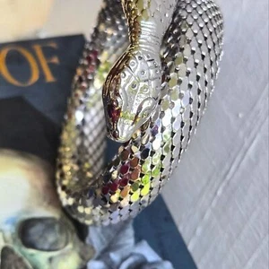 Rare Vintage Whiting & Davis Mesh Coiled Silver Snake Whimsygoth Bracelet - Bild 1 von 5