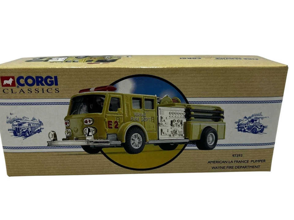 Corgi Classics American La France Pumper Wayne Fire Dept GREEN 1:50 Diecast - Image 1 of 3