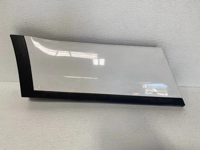 Range Rover Evoque 2012-2014 moldura de puerta inferior trasera derecha OEM #A0,27 Foto 1 de 3