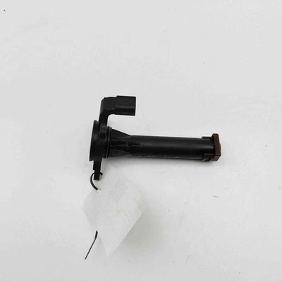 MERCEDES-BENZ SPRINTER 2-t 901, 902 Oil Lever Sensor A0061533028 2003 32464643 - image 1 of 4