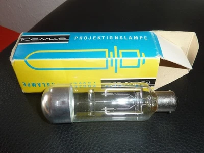 ANTICA LAMPADA DI PROIEZIONE REVUE 300 W BA 15s%DIA, SUPER 8, 16 MM ??INUTILIZZATO%CONFEZIONE ORIGINALE - Immagine 1 di 4