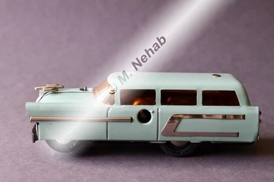 Schuco Varianto 3049 Uhrwerkauto grün - Bild 1 von 4