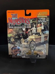 Rare Johnny Lightning The Munsters Drag-U-La White Lightning Chase Gold - Picture 1 of 2