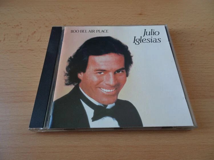 CD Julio Iglesias - 1100 Bel Air Place - 1984 - 10 Songs incl. All of you  - Bild 1 von 1