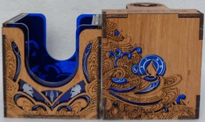 MTG Commander Deck Box BLU standard legno acrilico magnetico Magic the Gathering - Foto 1 di 7