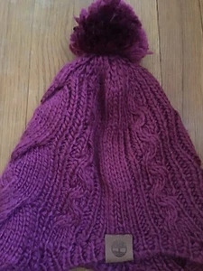 Timberland Burgundy Knit Hat Beanie Ear Tails Womens Ladies One Size Winter - Bild 1 von 2
