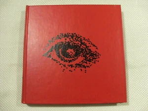 Wisconsin Art Portfolio -- 1970 Yearbook Volume 85 University No Writing w/extra - Picture 1 of 7
